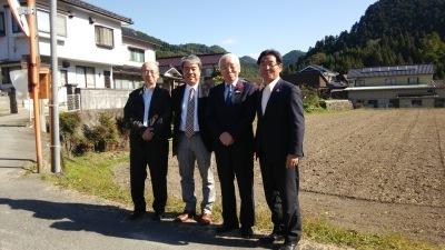 井戸敏三兵庫県知事らとラジオ出演した際の市長の写真