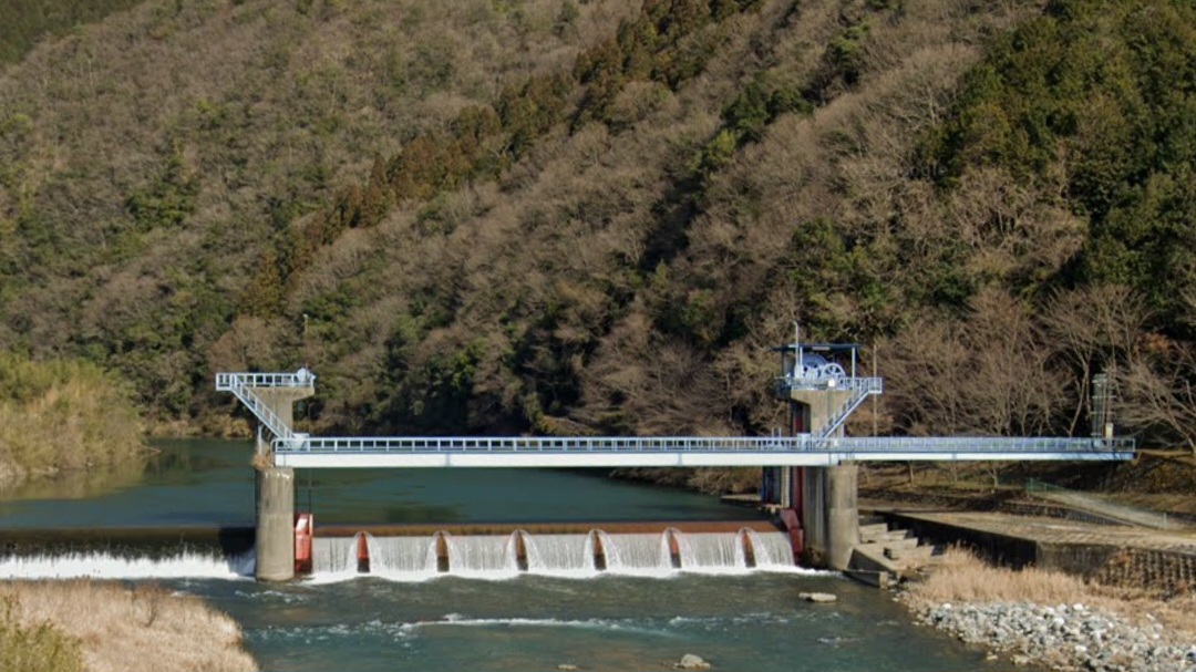 山崎町野々上地内の荒井頭首工の写真