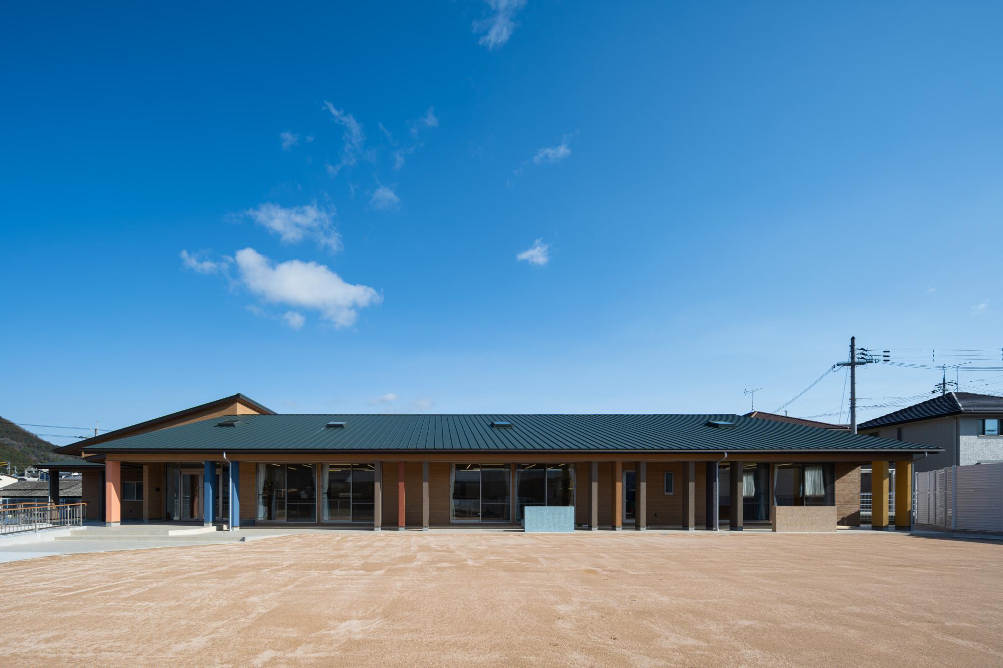 誠心学園園舎