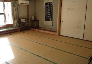 はがてらす工房和室