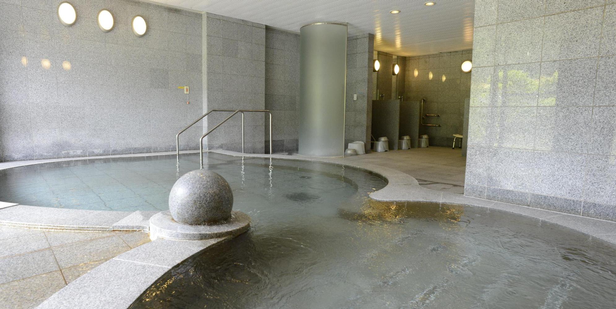 エーガイヤ温泉のの湯船の写真