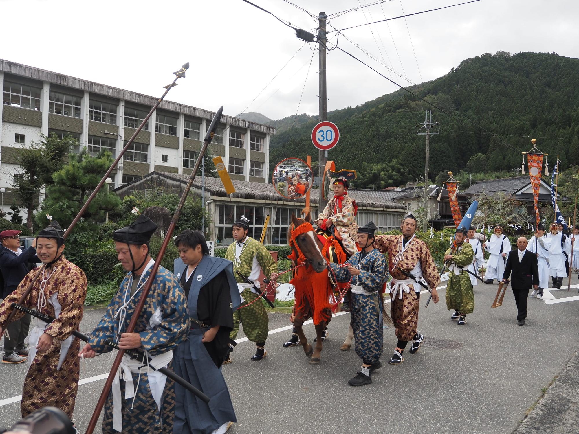 4月22日：波賀八幡神社御幸祭が県指定文化財に指定の画像
