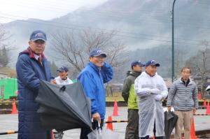 宍粟市ロードレース大会に訪れた市長の写真