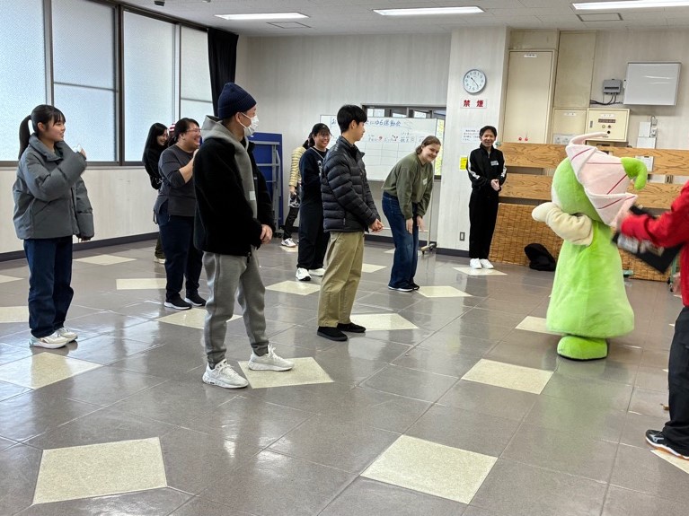 しーたん体操をしている様子