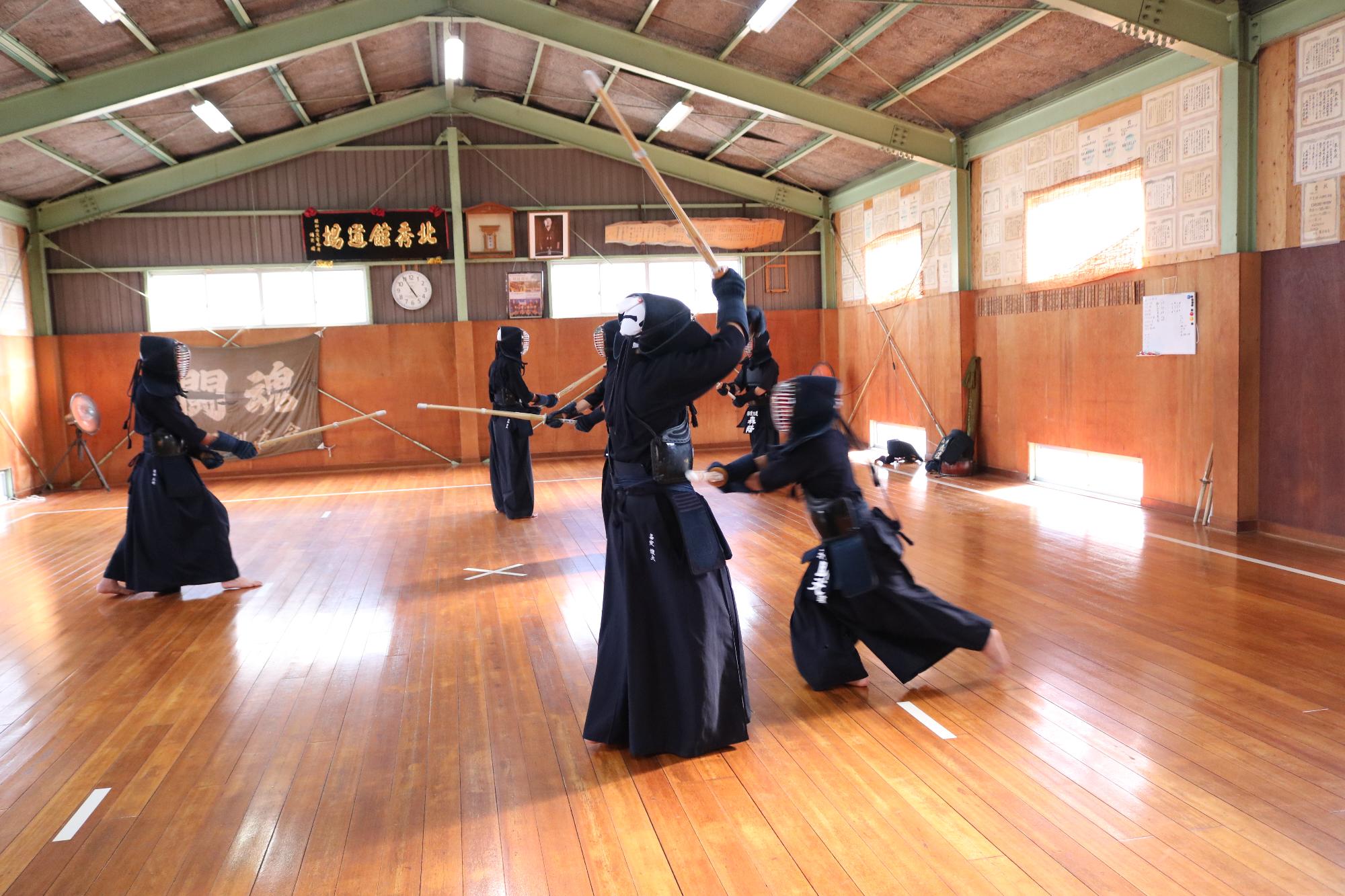 宍粟剣道連盟中学部活動写真