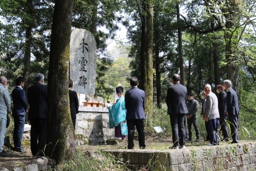 木霊祭神事の様子