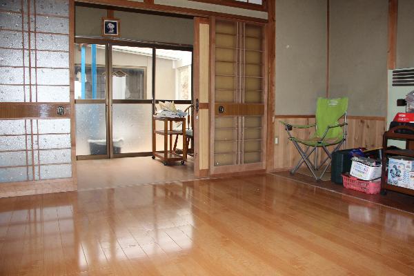 detached 鷹巣