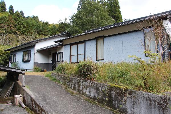 detached 山崎町上ノ